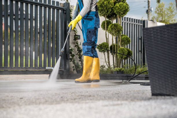 Best Deck Cleaning Services  in Shenorock, NY